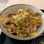 ゆで太郎 - セットのミニ辛葱豚丼