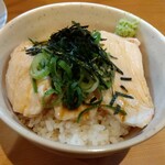 麺堂 稲葉 - 鶏ロース丼280円