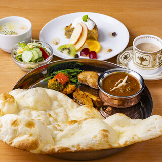 【テイクアウト】カレーやナンをご家庭で◎手作りケーキも人気♪