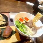 上野ハラール和牛ラーメン忍者 - 