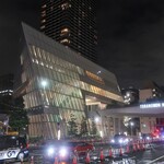 AM STRAM GRAM  - ”虎ノ門ヒルズステーションタワー”の外観。