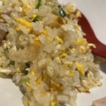 横浜らーめん 源泉 海老名店 - チャーハン美味しい