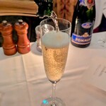 AKARENGA STEAK HOUSE - 