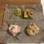 音威子府TOKYO - 前菜。しば漬けのポテトサラダ、おから、広島菜の漬物、行者ニンニクと大根の漬物