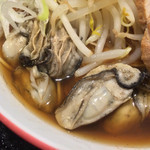 広島流つけ麺 からまる - 広島産の牡蠣