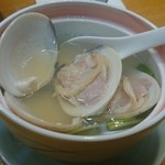 友食人酒 - 地ハマグリの酒蒸し