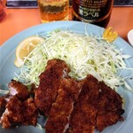 光栄軒 - お通し(無料)　サービス精神ヤヴァいです。