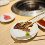 神戸牛焼肉 にくなべ屋 神戸びいどろ - 