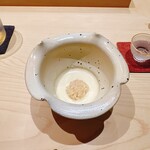 すし宮川 - 函館産エゾアワビ＆肝ソース＋追い酢飯  