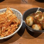 焼肉ホルモン 新井屋 - 「コッチョリ」と「オトナの鶉」です。新商品みたいで、どちらも楽しく食べられました。