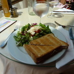 Villa & Jardins Ephrussi de Rothschild The tea room-restaurant - 出て来た時。