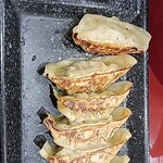 8番らーめん - ニラにんにく餃子