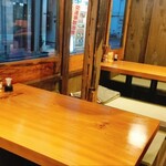 魚無双トオダ - 内観