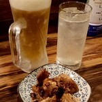 天然鮪料理うしお - お通し330円は鮪の佃煮
