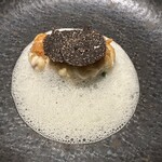 ラ・ヴァガボンド - 雪子　ムニエル　トランペット茸　黒トリュフ　24ヶ月熟成コンテチーズの泡ソース　ほうれん草ソテー