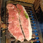 飛騨焼肉ホルモンぼたん - 