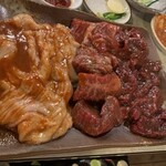 焼肉 幸福 - ホルモン→カルビ→ロース