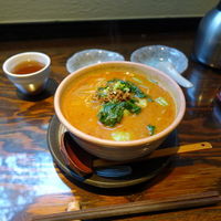 中國名菜 龍坊 代官山店 - 名物坦々麺　1080円　+　大盛　216円