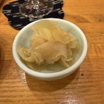 ゆうひ鮨 - 大将、自前のガリ　超酸っぱいです！　ムセます（笑）