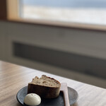 ヴィラ・デラ・パーチェ - 月とピエロ