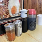 藤や食堂 - 卓上調味料