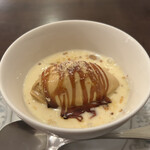 デザミ - 料理写真:プリンのスープ仕立てカラメルアイスと共に…
