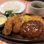 どんぐり - ◯ハンバーグとカキフライ3個
／ライス・スープ付き¥1,700（税別)