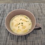 グルテンフリー REZAN - 本日のおまかせスープ(かぼちゃと玉ねぎのポタージュ)