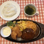 どんぐり - 上から見ても…
スープのカップの大きさと比べてこの通り！(๑˃̵ᴗ˂̵)