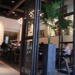 MOTHERS ORIENTAL - お店の外観02