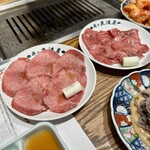 肉の天満屋 神楽亭 - 