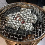 東京牧場 - 炭火でじっくり