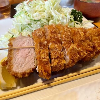 とんかつ しお田_0