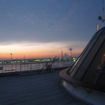 フォーシーズン・ダイニングルーム - ヴィスタラウンンジ夜明けの