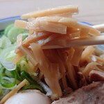 ケンチャンラーメン - メンマ。