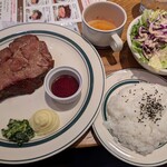 マロリーポークステーキ 西新宿店 - 