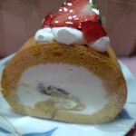 roll on roll - いちご（期間限定）