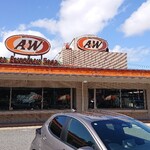 Ａ＆Ｗ 名護店 - 店舗外観
