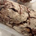 KISO - ナッツのライ麦パン(¥360) ナッツごろごろ生地も美味しい　また買いたい