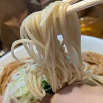 中華そばや 和凡 - 麺