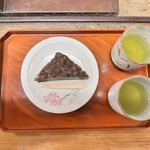 京阪宇治駅前 駿河屋 - 