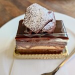 モナムール - ラファエル◎ 700円　娘