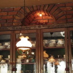 パペルブルグ - キャビネットのガラスはドイツ製