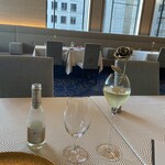 SALONE TOKYO - 微炭酸少し感じ、スッキリ飲める