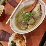 金龍ラーメン - 