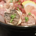 太助 - 海鮮丼DX