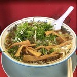 ラーメン 藤 - ラーメン藤 本店の特製ラーメン、チャーシューは白身900円（14.12）