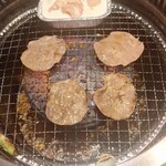 焼肉きんぐ - 