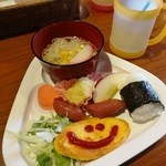 Kafe ritoru tiipotto - キッズプレート470円（ドリンク付）