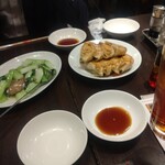 卓上レモンサワー＆ハイボール 焼鳥食べ放題 乾杯500酒場 新橋店 - 